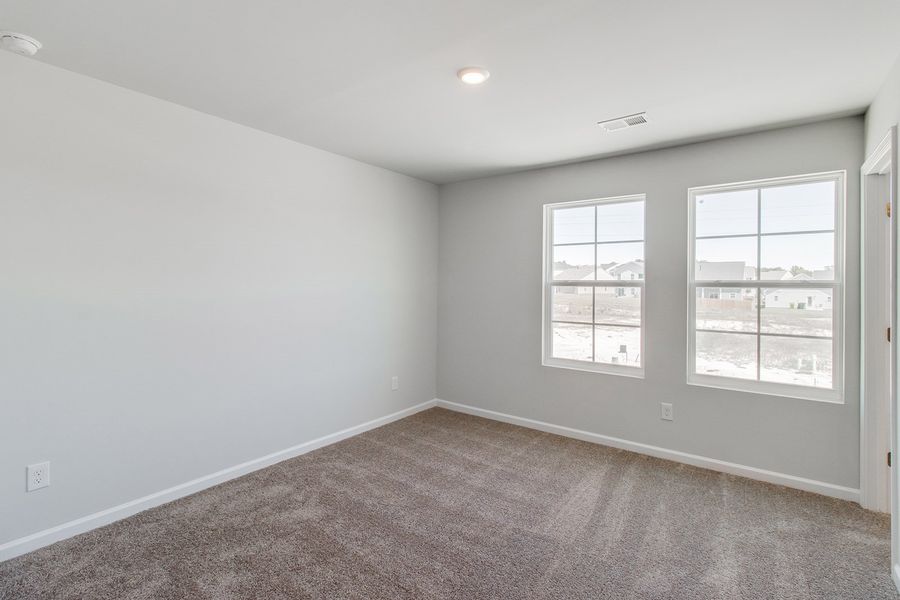 Spacious, unfurnished interior of a new home in Haynes Park, Columbia (Image 19).