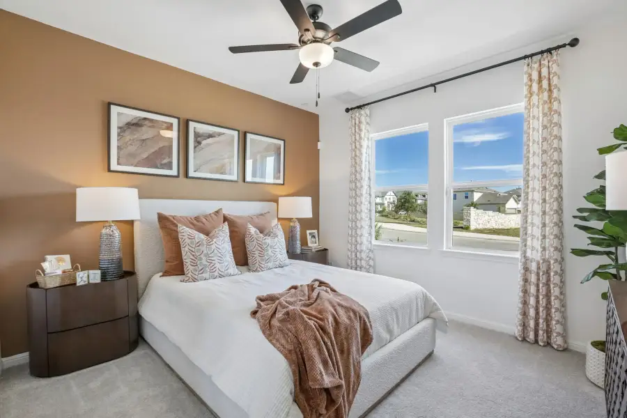 Representative furnished interior of a home built from the Sparrow by Taylor Morrison in Longview, Del Valle (Image 30).