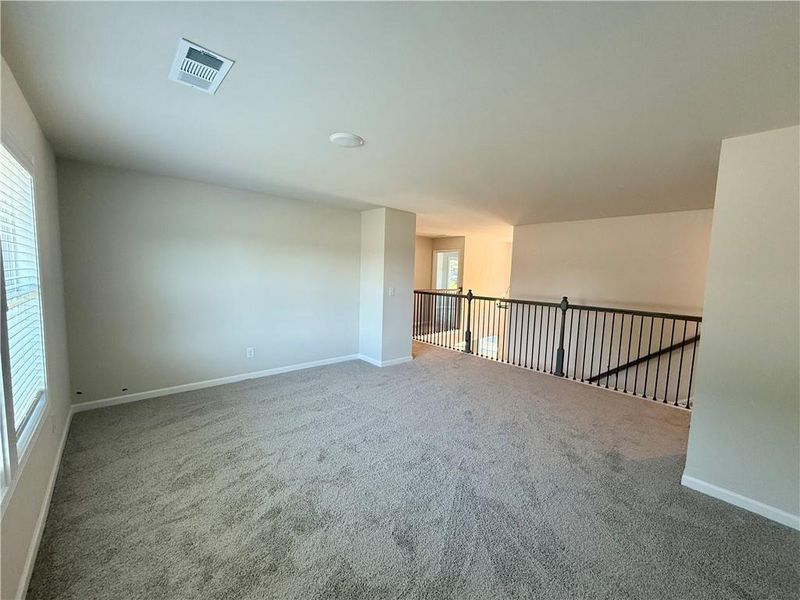 Spacious, unfurnished interior of a new home in , Buford (Image 10).