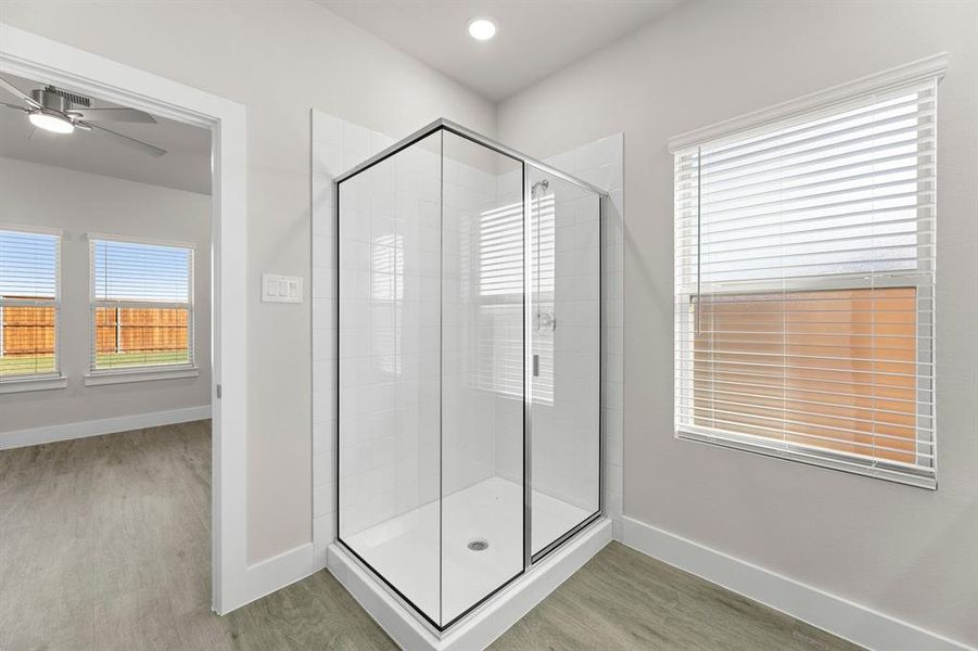 Image 38 of a home in Las Lomas.