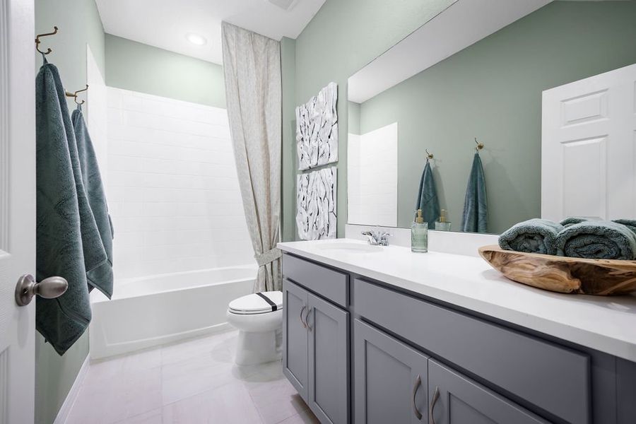 Representative furnished interior of a home built from the Luna by Risewell Homes in Watermark, Cocoa (Image 8).