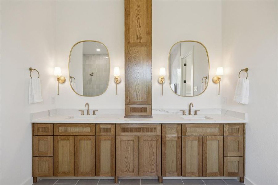 Furnished interior view inside a new home in , Waxahachie (Image 28).