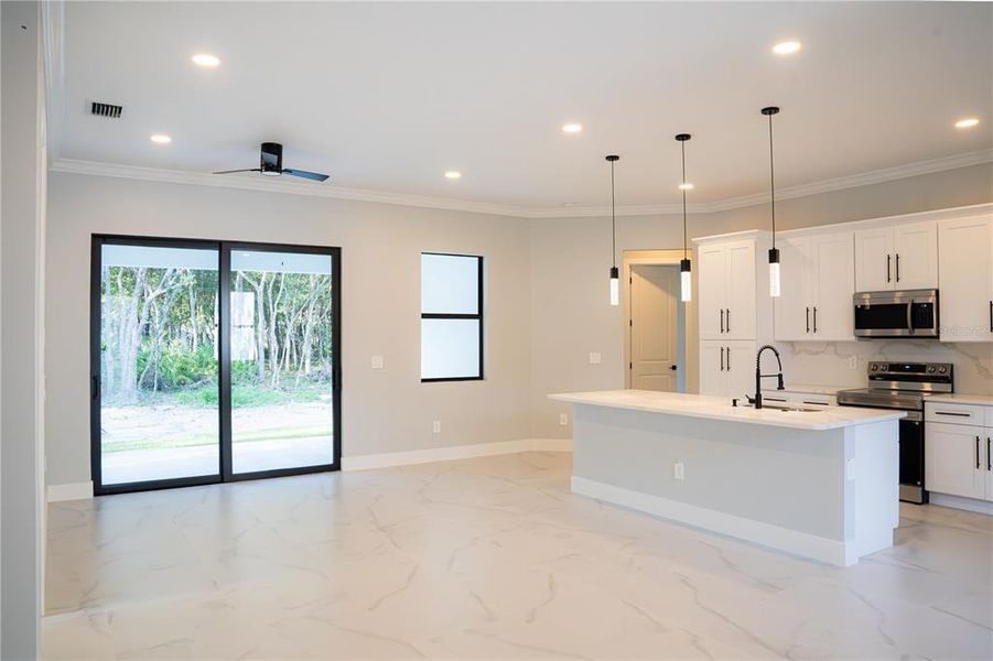 Image 20 of a home in .