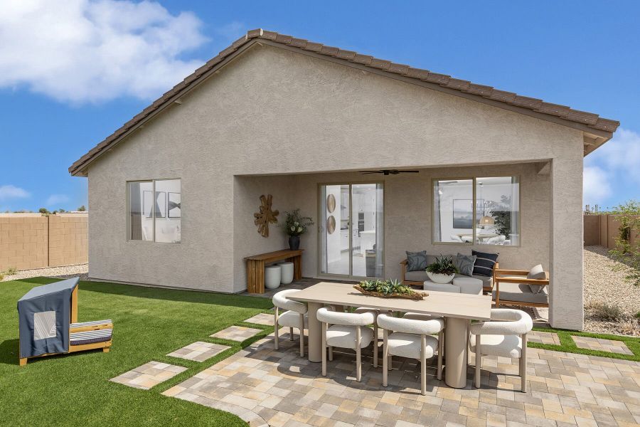 Representative exterior details of a home built from the Sepia by Mattamy Homes in Rosewood Heights, San Tan Valley (Image 4).