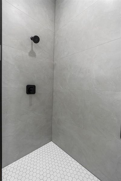 Close-up of interior finishes inside a home in , Ocala (Image 15).