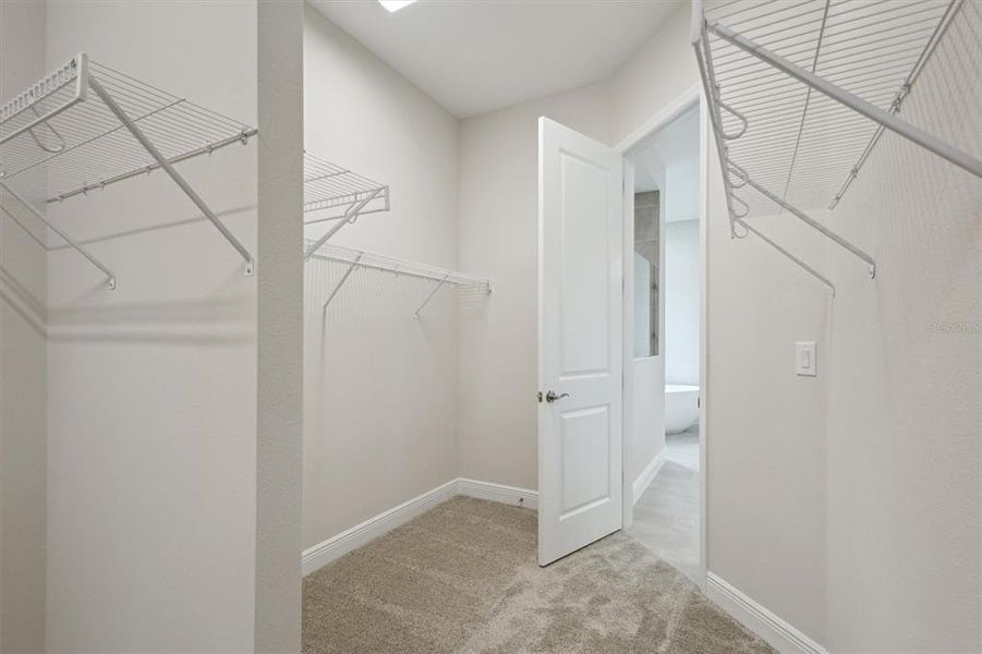 Image 27 of a home in Hidden Lakes.