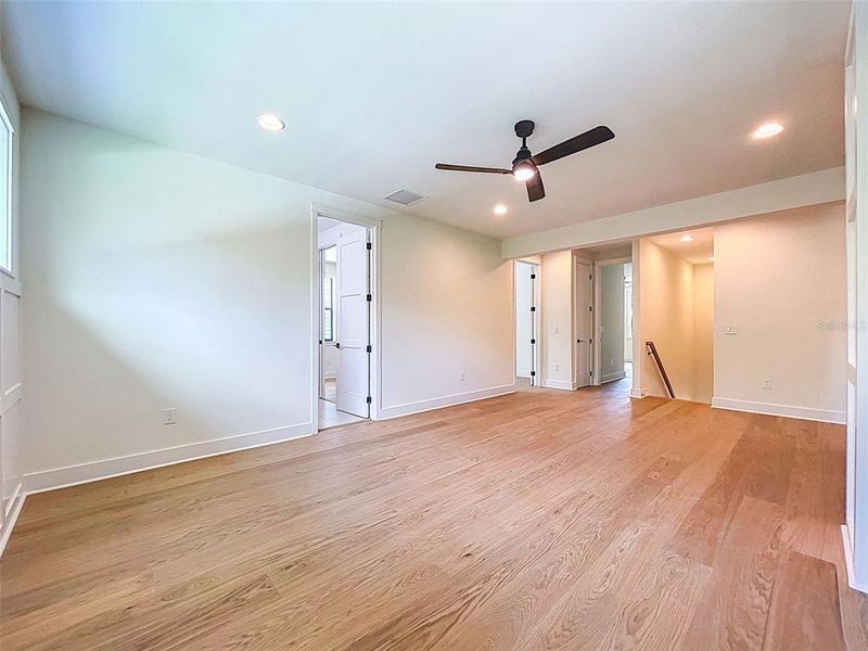 Spacious, unfurnished interior of a new home in , Tampa (Image 56).