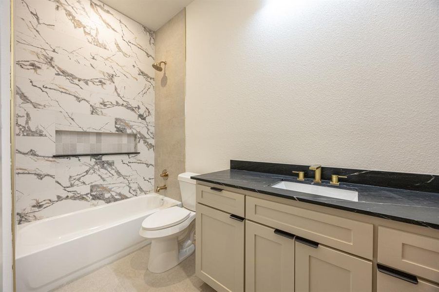 Furnished interior view inside a new home in , Fort Worth (Image 10). Furnished interior view inside a new home in , Fort Worth (Image 10).