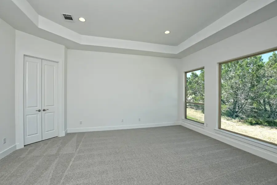 Representative unfurnished interior of a home built from the Siena III by Giddens Homes in Clearwater Ranch, Liberty Hill (Image 259).