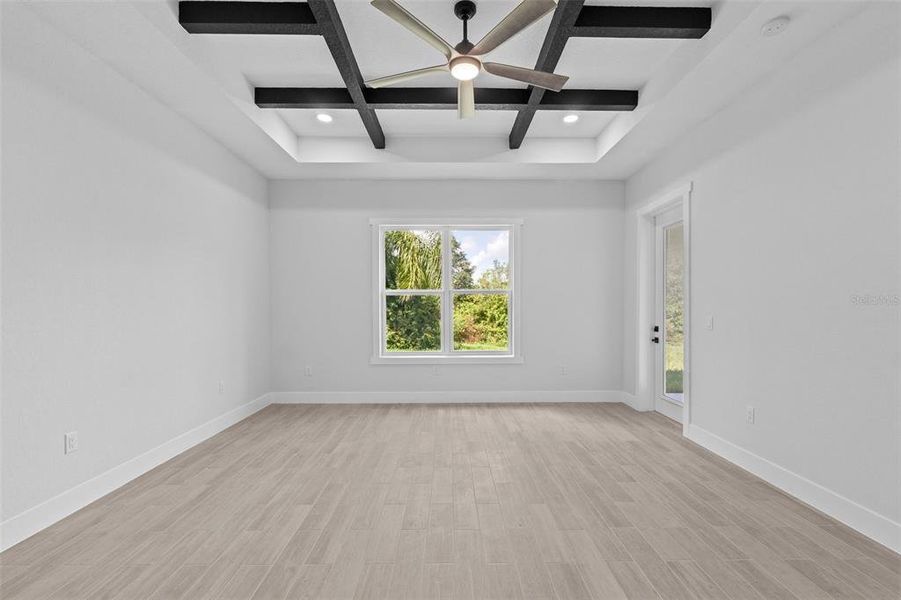 Spacious, unfurnished interior of a new home in , Winter Haven (Image 37).