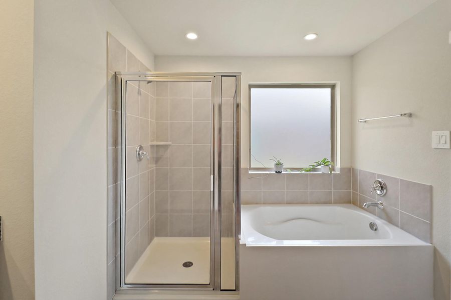 Furnished interior view inside a new home in , Anahuac (Image 23). Furnished interior view inside a new home in , Anahuac (Image 23).