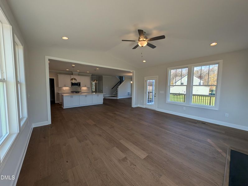 PXL_20251120_144120656