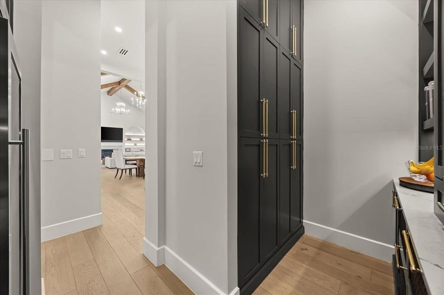 Furnished interior view inside a new home in , Gotha (Image 18).