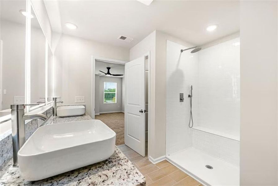 Furnished interior view inside a new home in Carolina, Palmetto (Image 4).