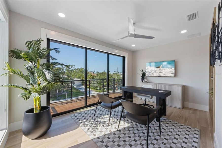 Furnished interior view inside a new home in , Sarasota (Image 50).