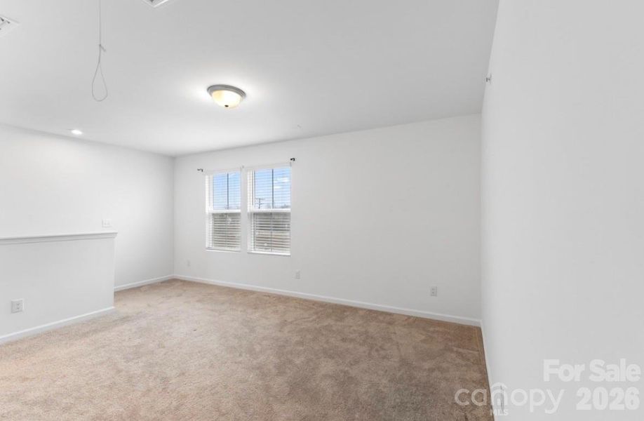 Spacious, unfurnished interior of a new home in Spring Meadow, Concord (Image 18).