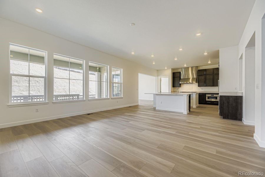 Spacious, unfurnished interior of a new home in Macanta: The Legends Collection, Castle Rock (Image 8).