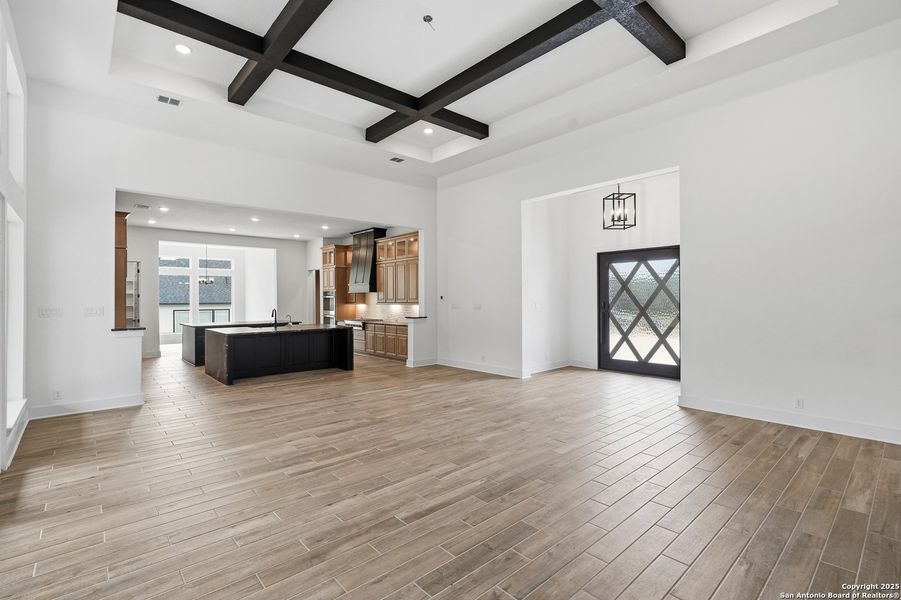 Spacious, unfurnished interior of a new home in Caliza Reserve, Boerne (Image 37). Spacious, unfurnished interior of a new home in Caliza Reserve, Boerne (Image 37).