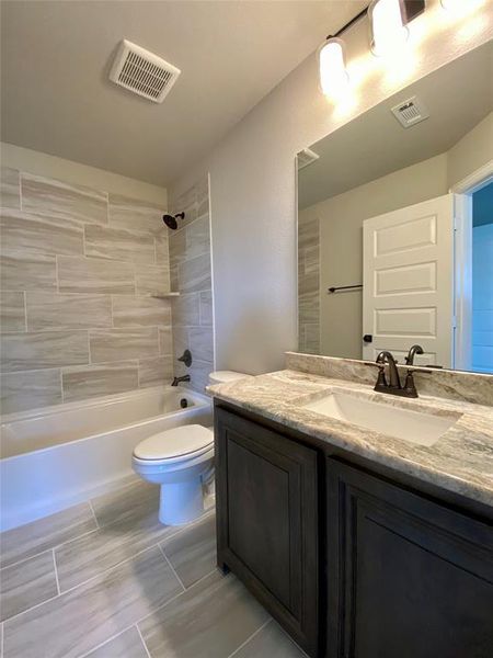 Ensuite bath for bed 4