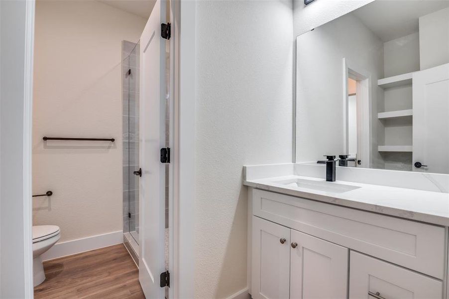 Furnished interior view inside a new home in , Dallas (Image 5).