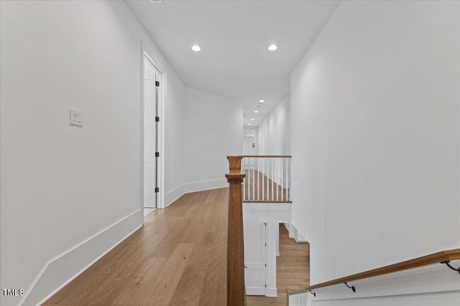 054-6844 Greystone Dr