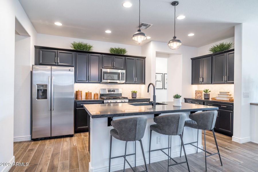 7925 E Raleigh Avenue