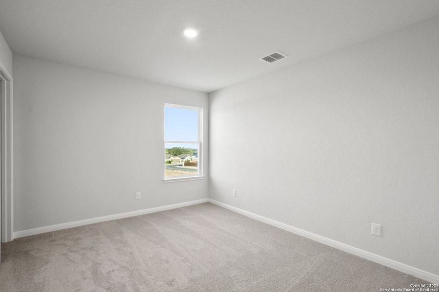 Spacious, unfurnished interior of a new home in Abbott Place, St. Hedwig (Image 21).