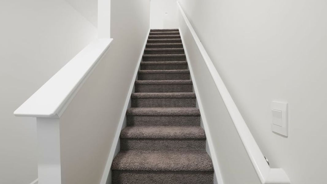 Spacious, unfurnished interior of a new home in Tanglewood Townes, Greenville (Image 22).