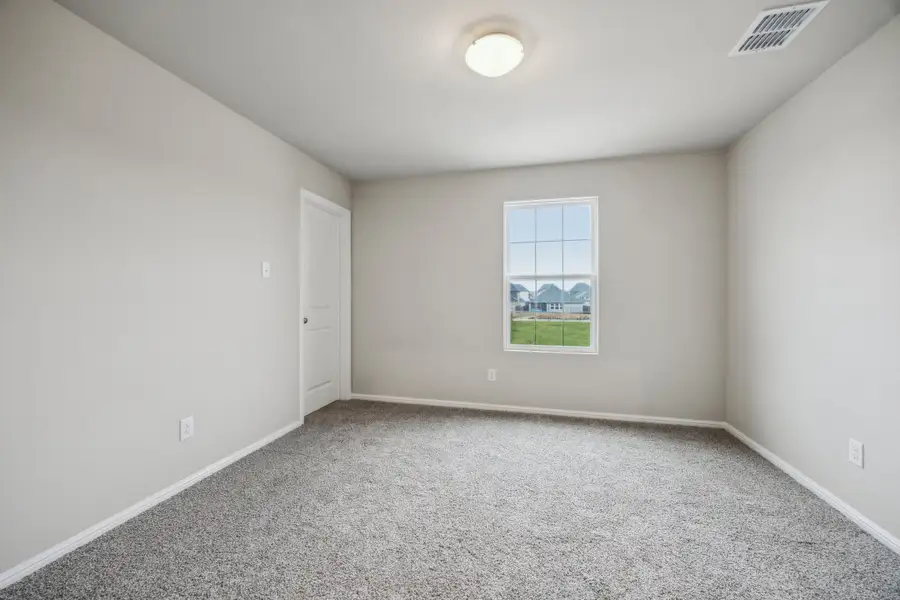 Representative unfurnished interior of a home built from the Enzo II by Megatel Homes in Sicily, Princeton (Image 18).
