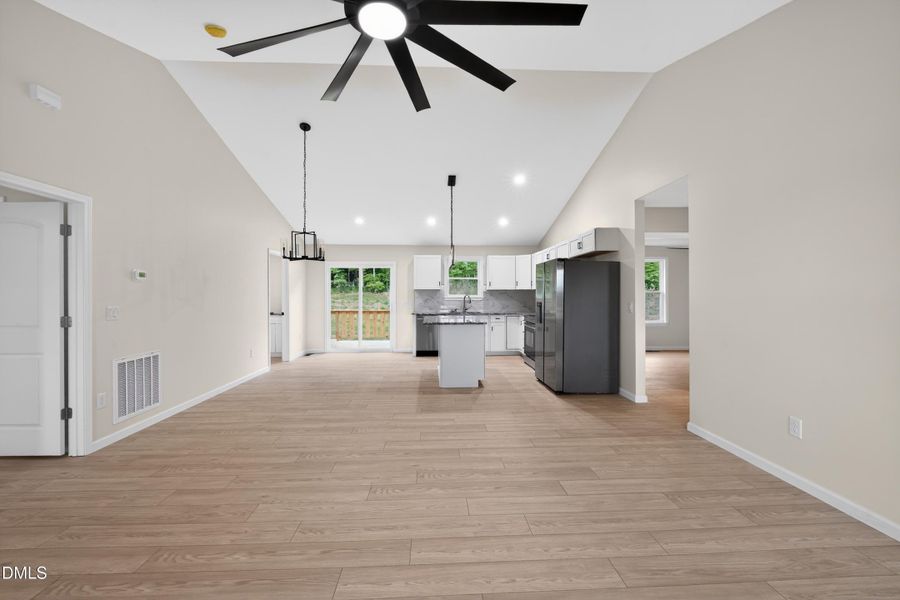 13_312_Reed_Creek_Rd_Ramseur_NC_27316-Ki 13_312_Reed_Creek_Rd_Ramseur_NC_27316-Ki