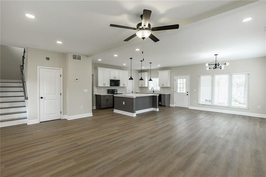 Image 49 of a home in .