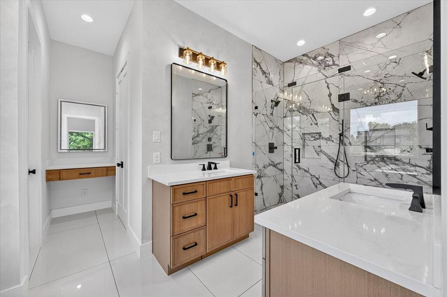 Furnished interior view inside a new home in , Dallas (Image 14).