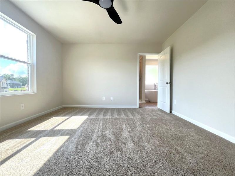 Spacious, unfurnished interior of a new home in River Walk Farm, Covington (Image 13).