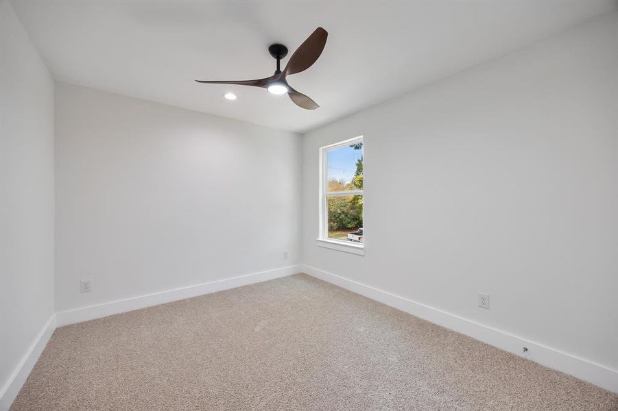 Spacious, unfurnished interior of a new home in , Dallas (Image 24).