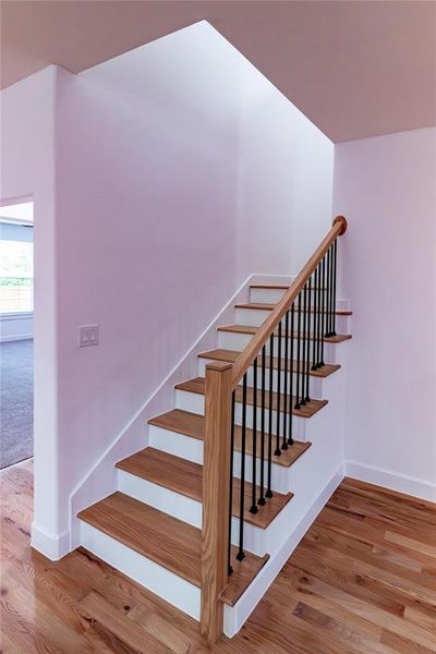 Spacious, unfurnished interior of a new home in , Garland (Image 24).