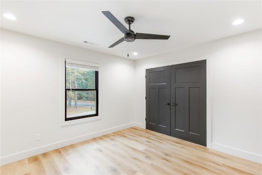 Spacious, unfurnished interior of a new home in , Bremen (Image 27). Spacious, unfurnished interior of a new home in , Bremen (Image 27).