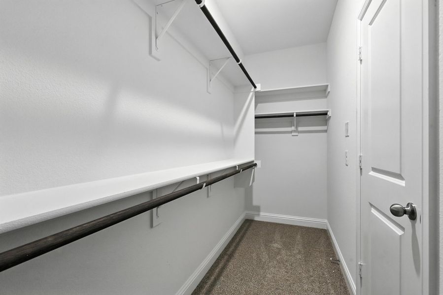 Representative furnished interior of a home built from the Hanover by Cheldan Homes in Craftsmen's Corner, Cleburne (Image 50).