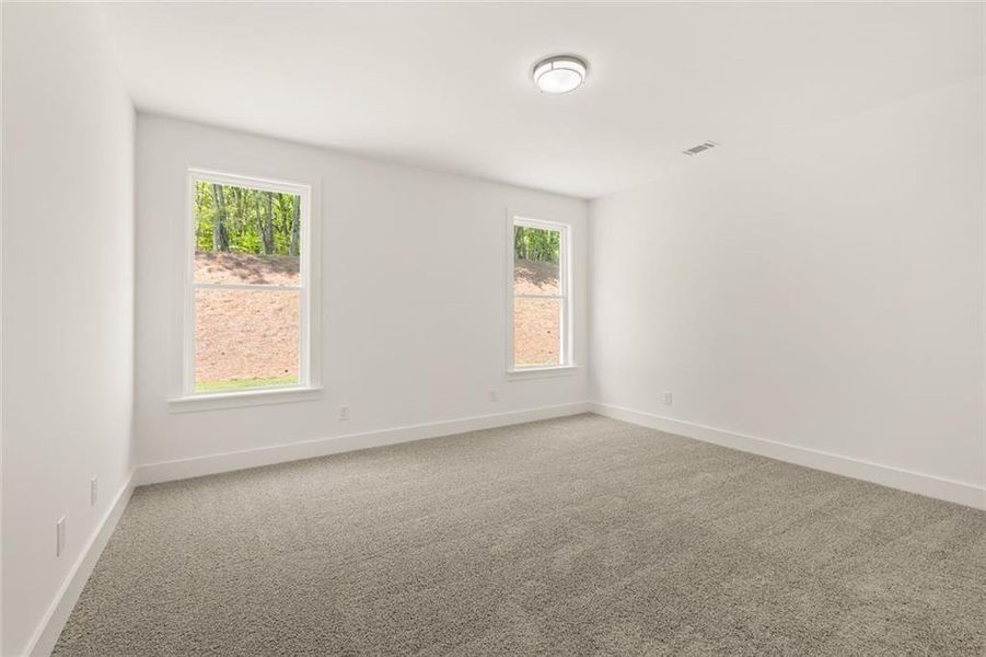 Spacious, unfurnished interior of a new home in , Gainesville (Image 56).