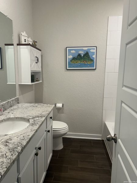 Furnished interior view inside a new home in Bonita Vista, Pleasanton (Image 4).