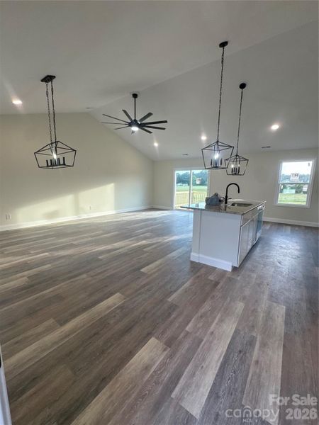 Spacious, unfurnished interior of a new home in , Grimesland (Image 12).