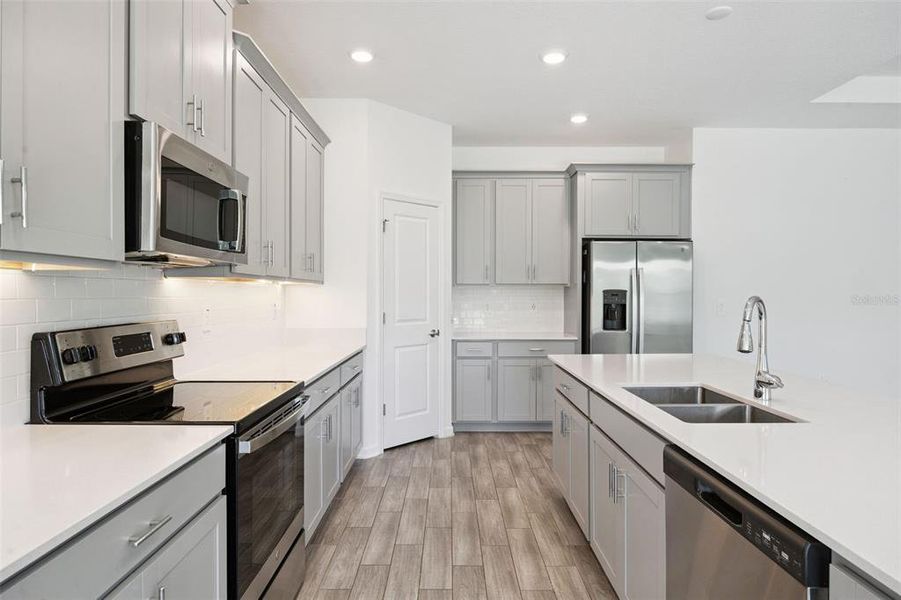 Furnished interior view inside a new home in Pine Glen: Chateau Collection, St. Cloud (Image 5).