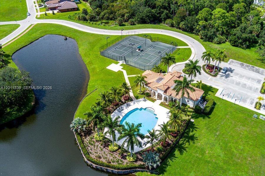 Community amenities in , Port St. Lucie (Image 7).