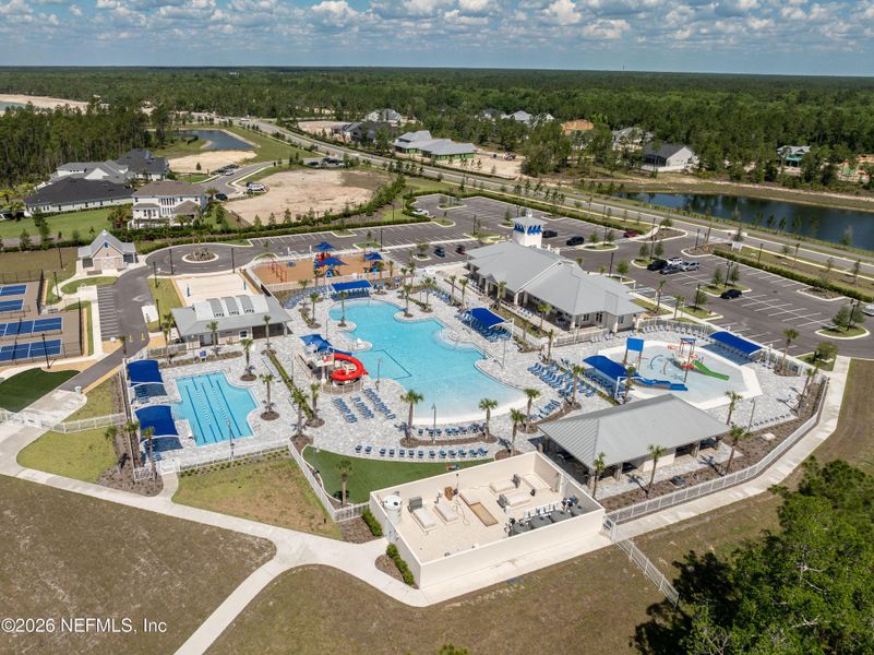 Community amenities in Elm Creek at Silverleaf, St. Augustine (Image 48). Community amenities in Elm Creek at Silverleaf, St. Augustine (Image 48).