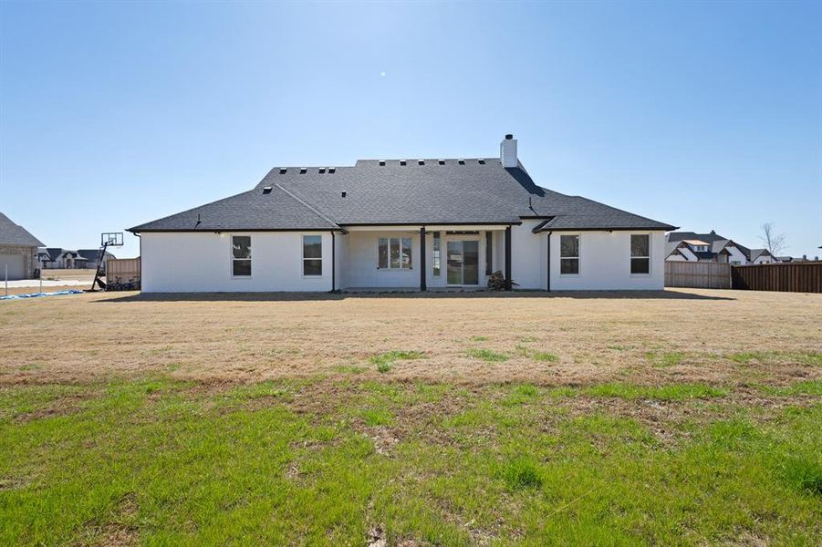 Exterior details and patio area of a home in , Midlothian (Image 4).