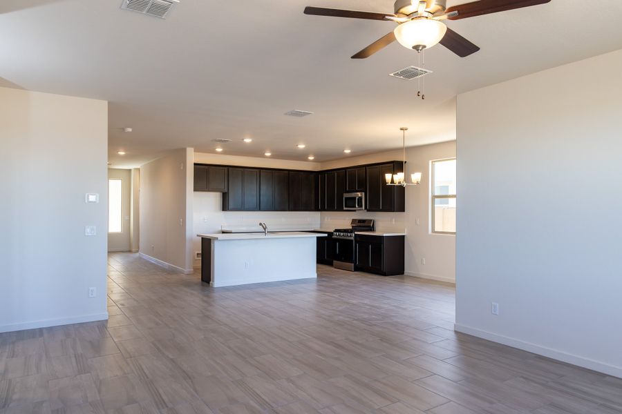 Spacious, unfurnished interior of a new home in Rancho Santa Rosa, Maricopa (Image 12). Spacious, unfurnished interior of a new home in Rancho Santa Rosa, Maricopa (Image 12).
