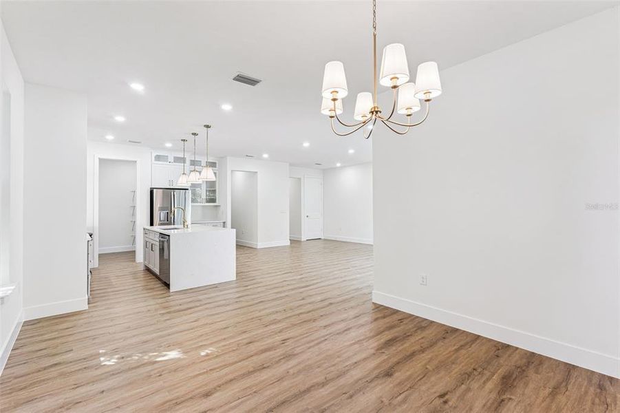 Spacious, unfurnished interior of a new home in , Belle Isle (Image 21).