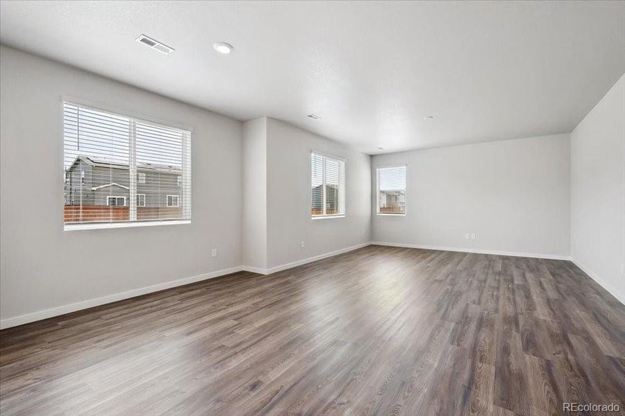 Spacious, unfurnished interior of a new home in Farmlore, Brighton (Image 11). Spacious, unfurnished interior of a new home in Farmlore, Brighton (Image 11).