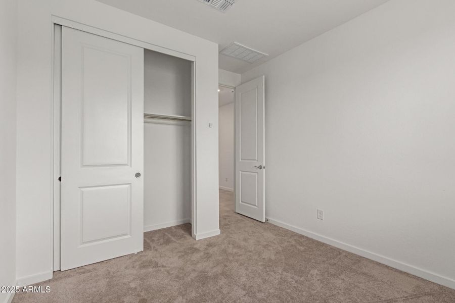 22 - Huntington 22 - Huntington