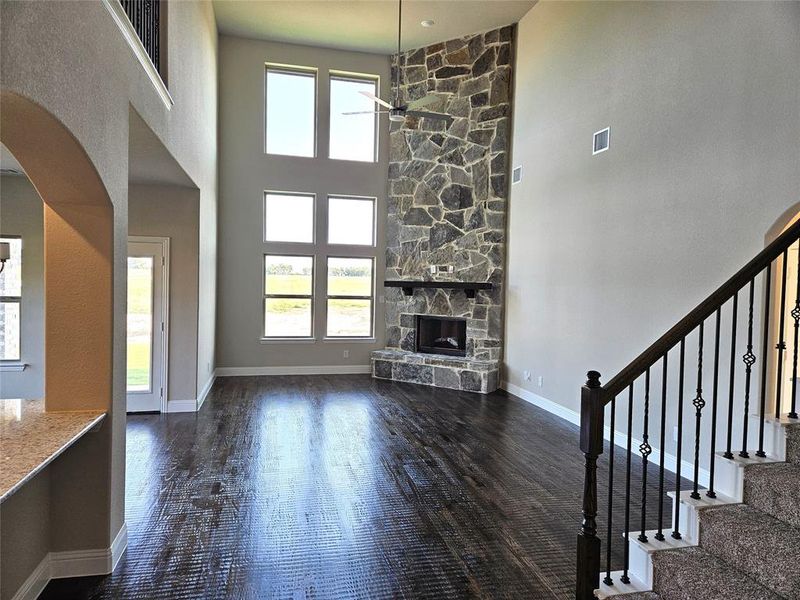 Image 22 of a home in .