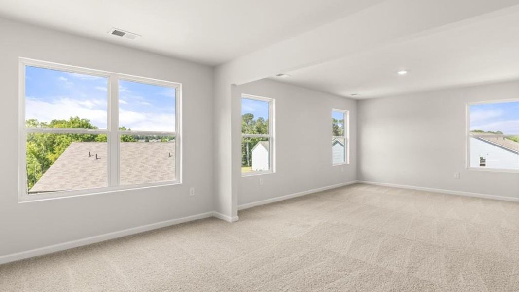 Spacious, unfurnished interior of a new home in Liberty Crossing, Braselton (Image 24).